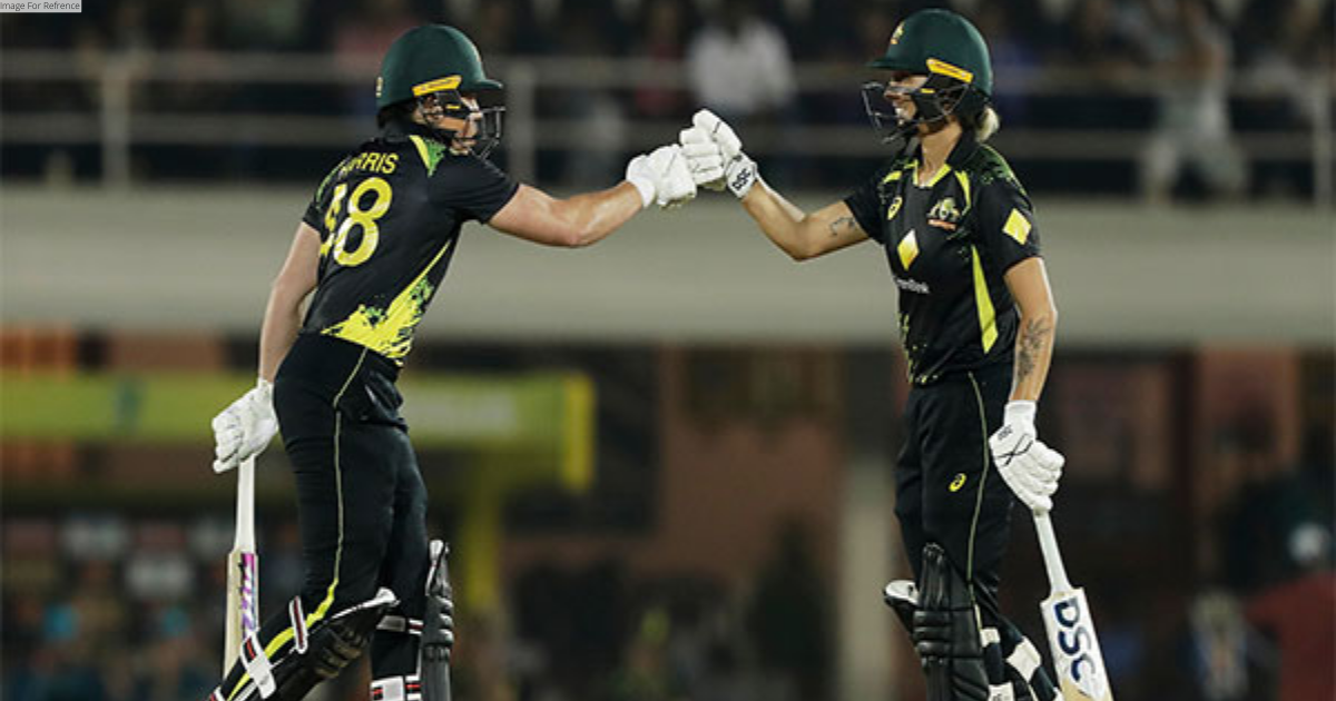 Quickfire Harris-Gardner century partnership helps Australia post 196/4 against India in 5th T20I